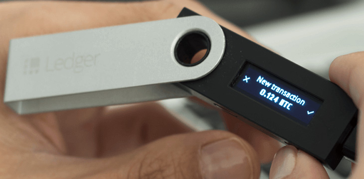 Ledger admits to possible wallet firmware flaw