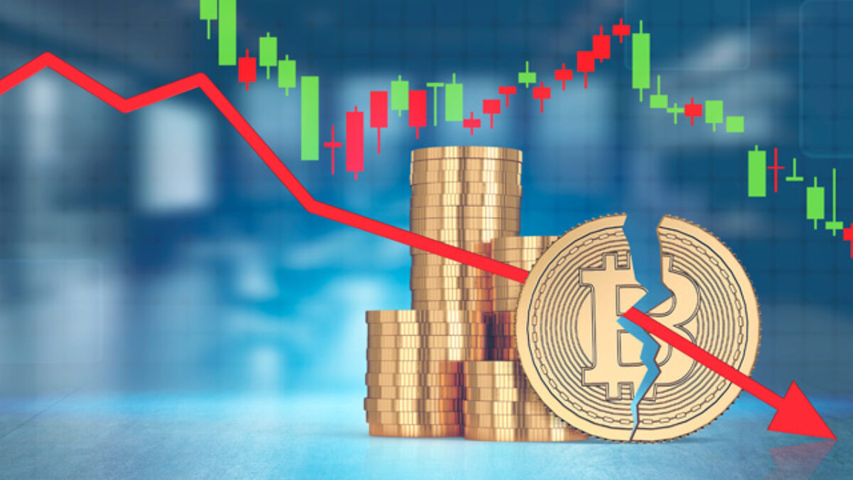 Bitcoin a scăzut duminică cu 13%; declinul total faţă de maximul anului este de aproape 50%