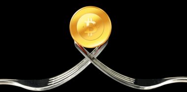 No, there’s no ‘fork’ between Calvin Ayre and Dr. Craig Wright