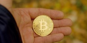 Russia’s secret service tried to bribe Bitcoin Core out of media mogul