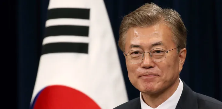 South Korean president calls for greater regulation of blockchain