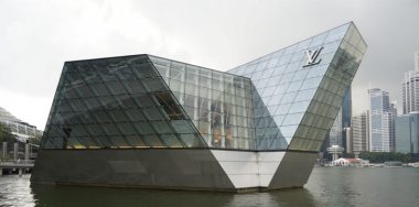 louis-vuitton-ceo-not-setting-up-crypto-firm-in-belgium
