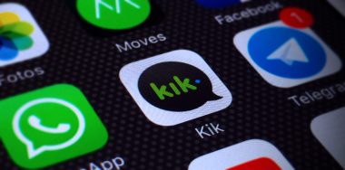 Embattled Kik shutting down app, laying off staff in Israel