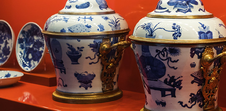 Blockchain-linked porcelain business catches Chinese regulator’s watchful eye