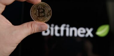 Bitfinex halts trading over ‘reduced performance’ on platform