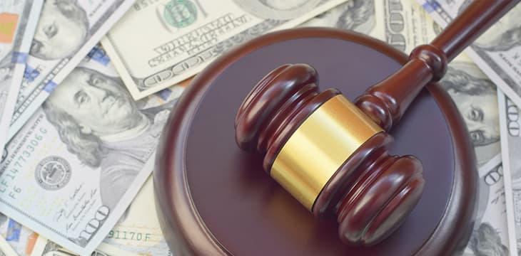 American bills under a court gavel