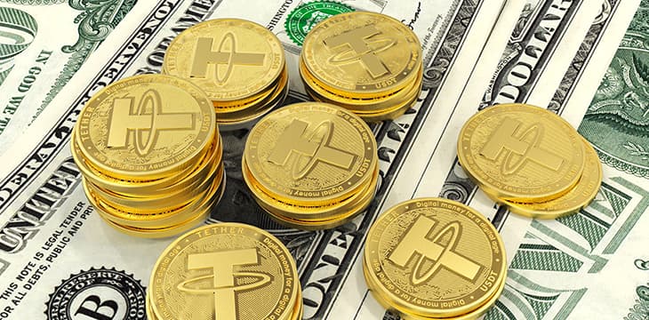 „Tether“ bankas teigia investuojantis dalį klientų lėšų į „Bitcoin“