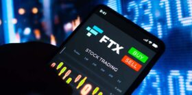 June 20, 2022, Brazil. In this photo illustration, the stock trading graph of FTX Token (FTT) seen on a smartphone screen