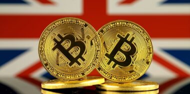 Bitcoin and United Kingdom Flag