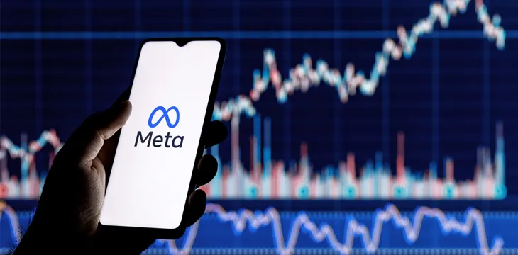 Meta investors panic as Zuckerberg doubles down on Metaverse