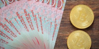 New Zealand money and virtual Bitcoin