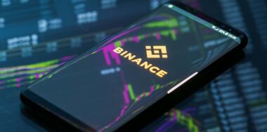 KYRENIA, CYPRUS - SEPTEMBER 21, 2018: Binance mobile app on running on smartphone. Binance is a leading cryptocurrency exchange founded by Changpeng Zhao in august 2017. — Stock Editorial Photography