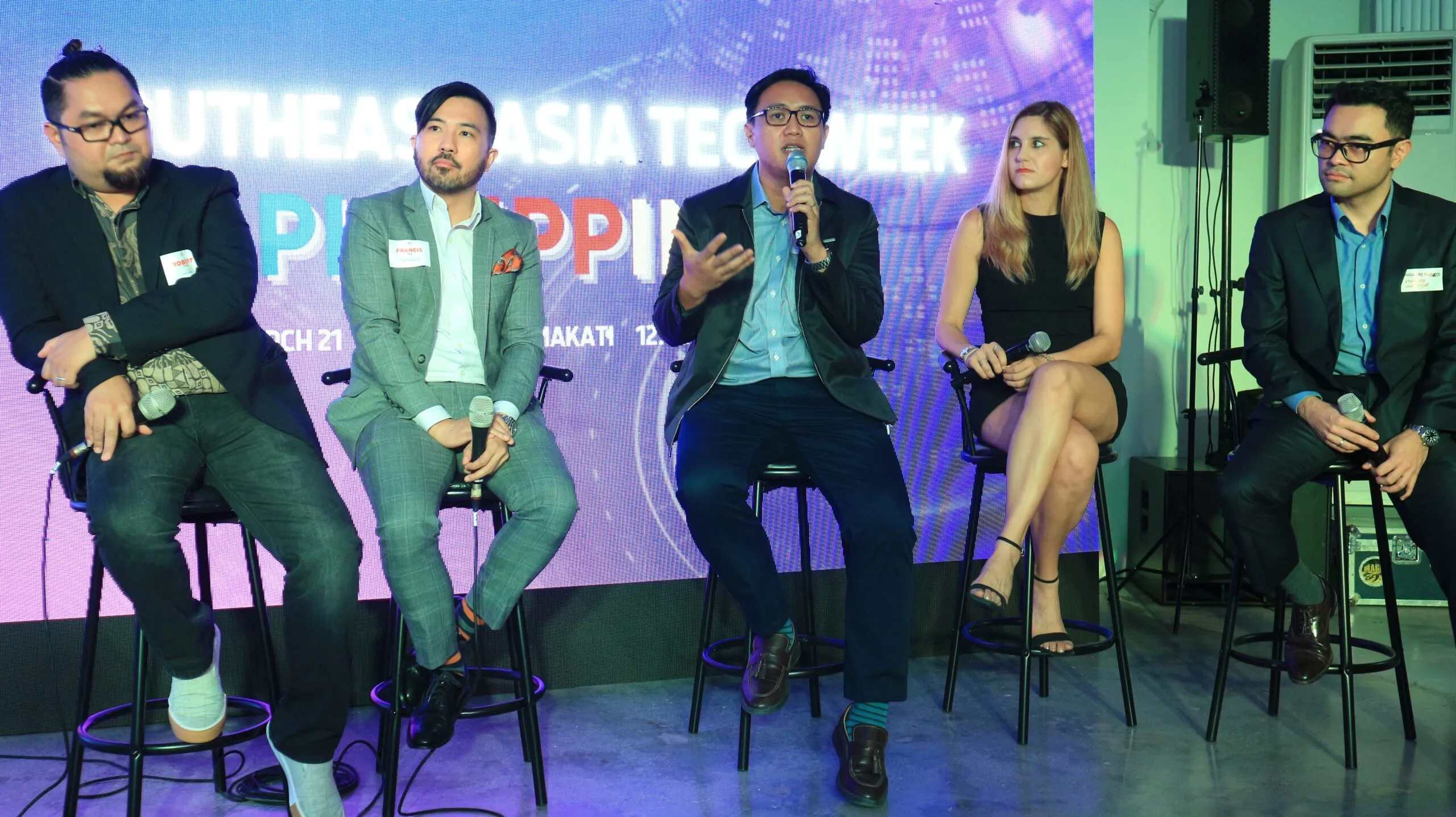 In Picture: Robert Taya, Francis Diaz, Jallain Manrique,  Maria Gaitanidou, and Arvie de Vera in an open discussion