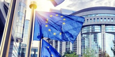 EU approves data law requiring kill switch for smart contracts
