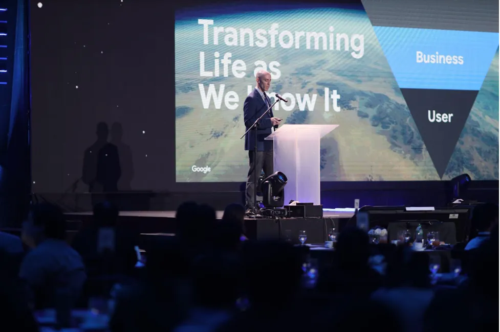 TRANSFORMING LIFE AS WE KNOW IT. Google Cloud Southeast Asia’s Regional Customer Solutions Manager Richard Coombes delivered a presentation on how Google is bringing AI to users, business, and society.