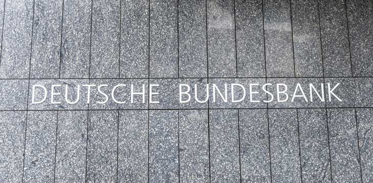Sign of the headquarters of the Deutsche Bundesbank of Mecklenburg-Vorpommern and Schleswig-Holstein in Hamburg, Germany