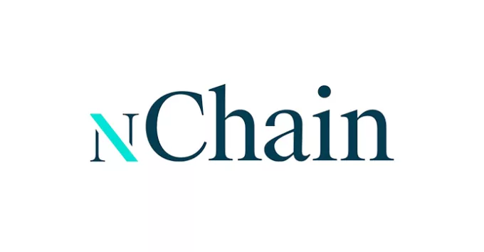 nChain with white background