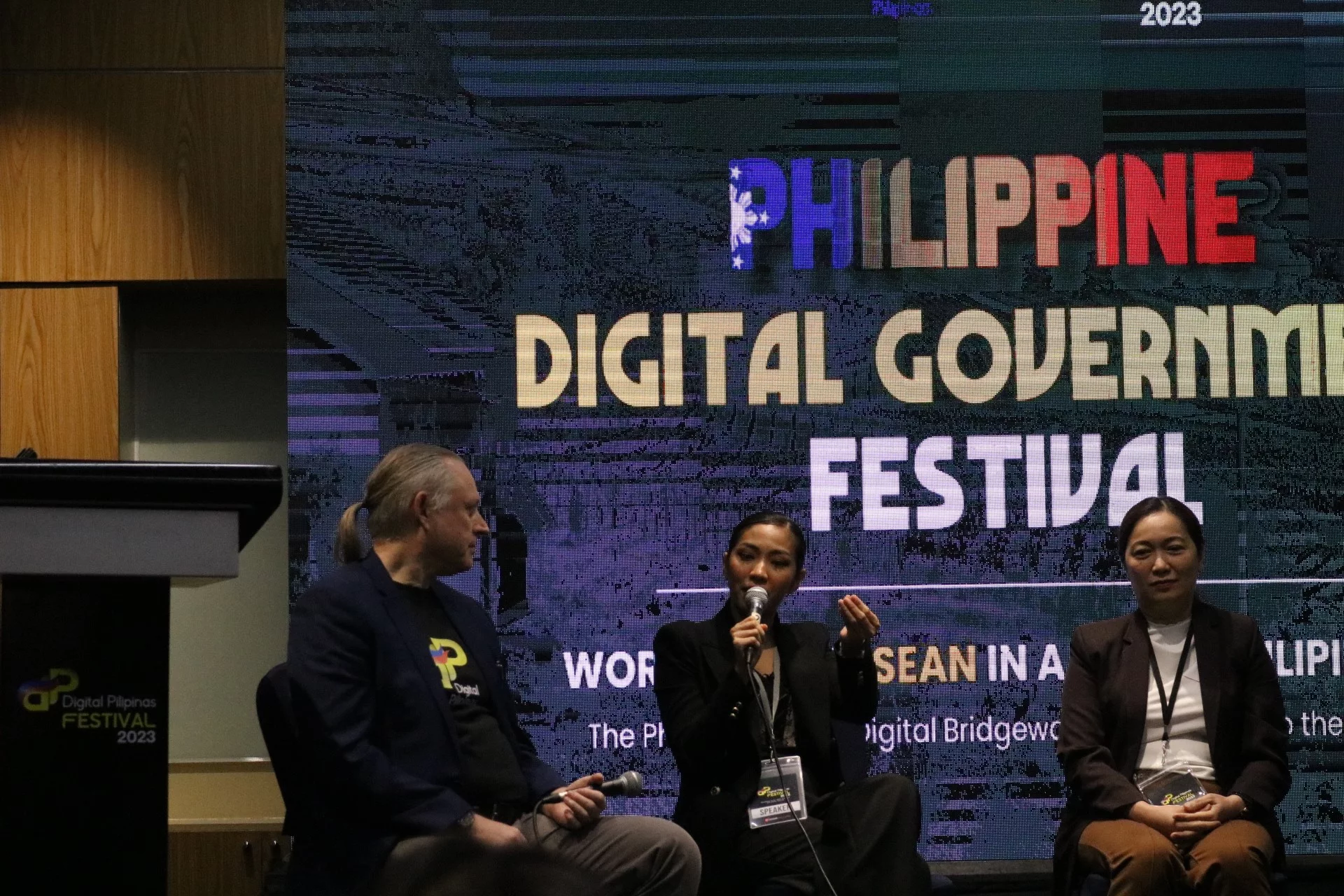 Digital Pilipinas - Brad Geiser, Stephanie Tower, and Jennifer Joy Subang