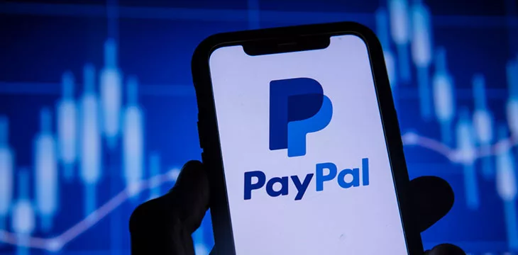 Paypal Logo on phone screen