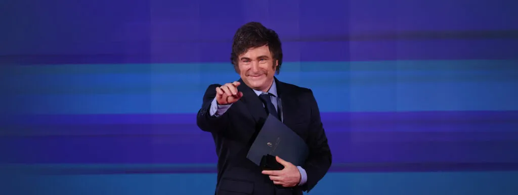 CAR memecoin dips; Argentina president backs $4B scam coin