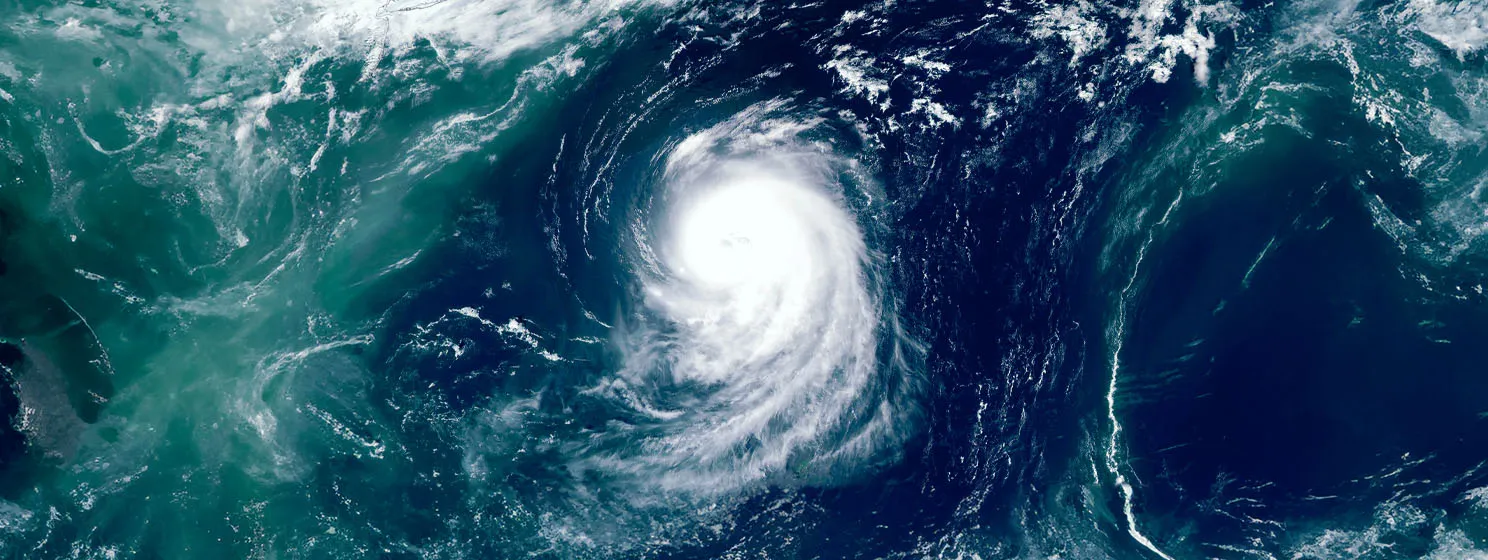 Super typhoon over the ocean visualization