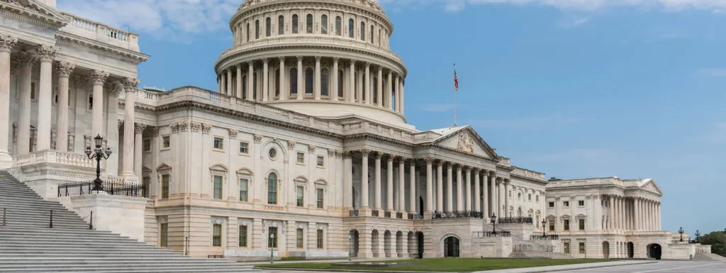 Congress preps July crypto push; crypto bank charters all rage