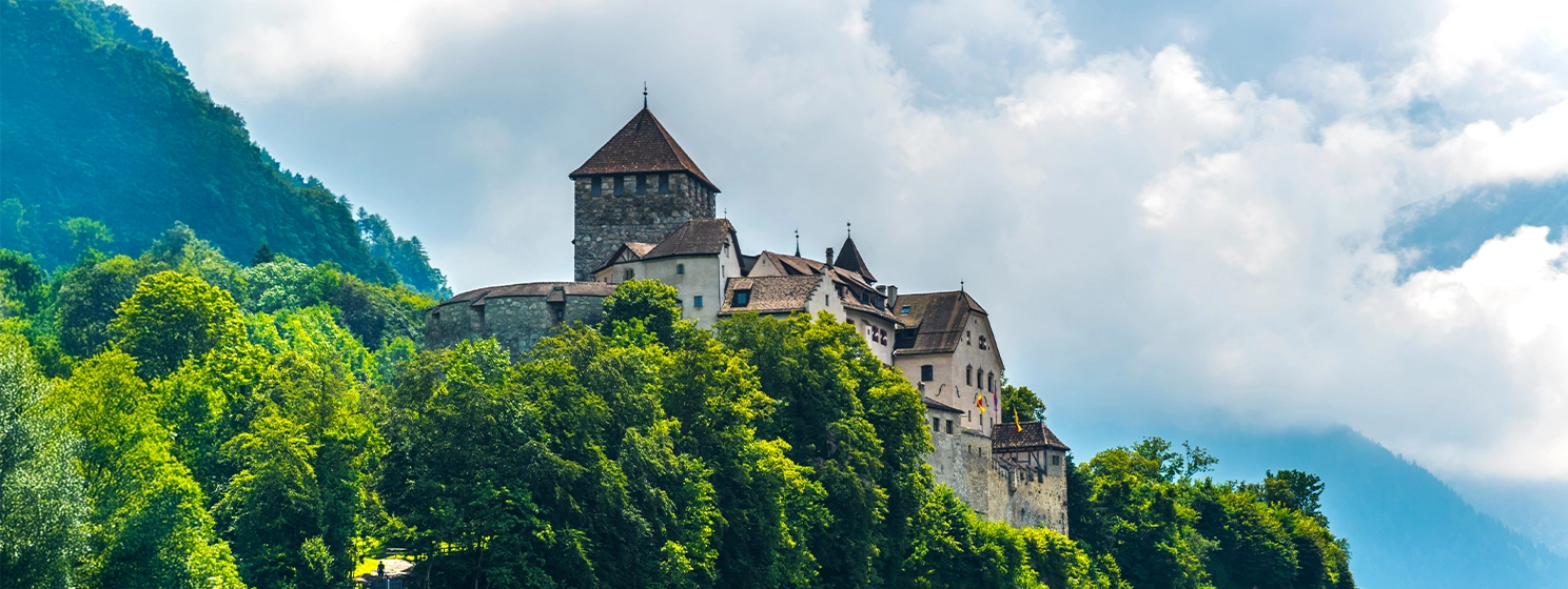 Liechtenstein’s national blockchain; Siemens taps JPMorgan’s Kinexys