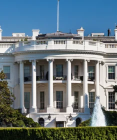 White House accuses banks of ‘hijacking’ crypto market structure push
